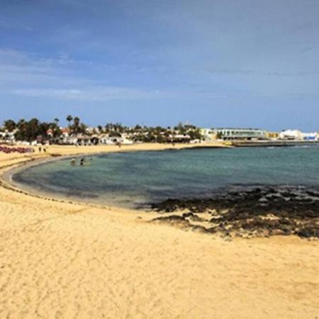 Apartamento Recien Reformado En Centro A Tres Minutos De La Playa Apartment Corralejo Luaran gambar
