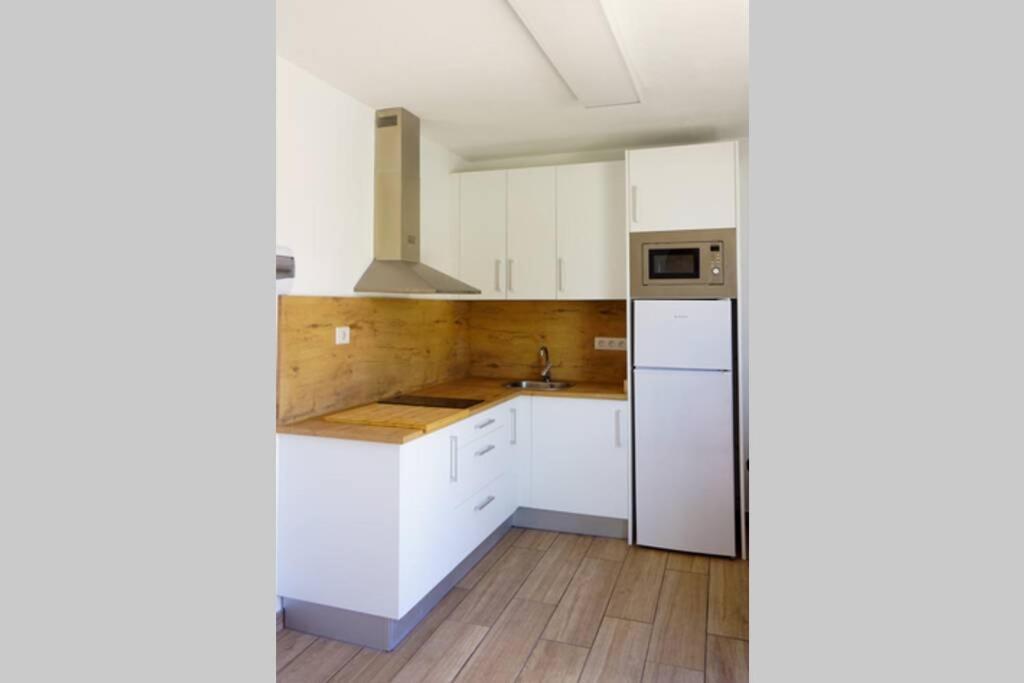 Apartamento Recien Reformado En Centro A Tres Minutos De La Playa Apartment Corralejo Luaran gambar